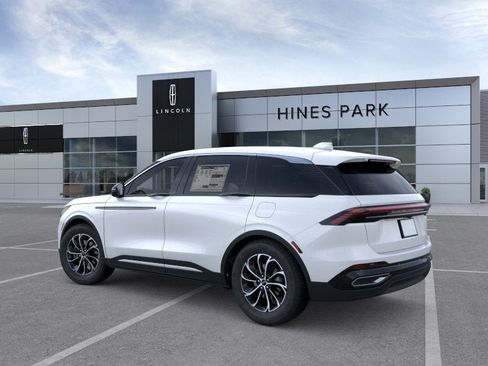 New 2026 Lincoln Nautilus Premier w/ Equipment Group 102A AWD/4WD image 4