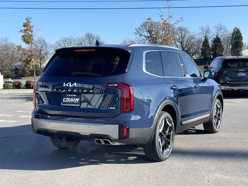 New 2025 Kia Telluride S image 7
