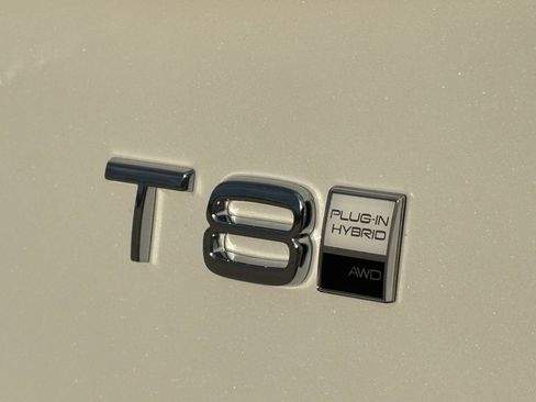 New 2026 Volvo XC90 T8 Ultra w/ Lounge Package AWD/4WD image 7