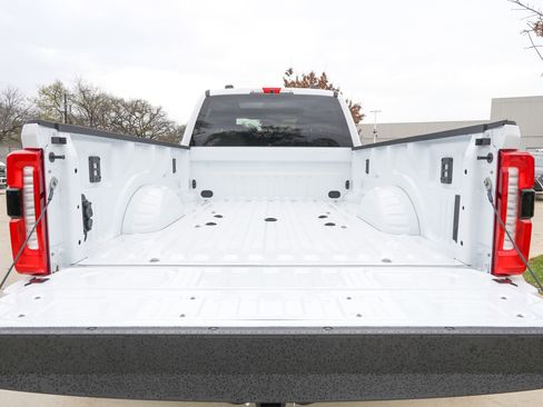 Used 2026 Ford F450 Lariat image 5