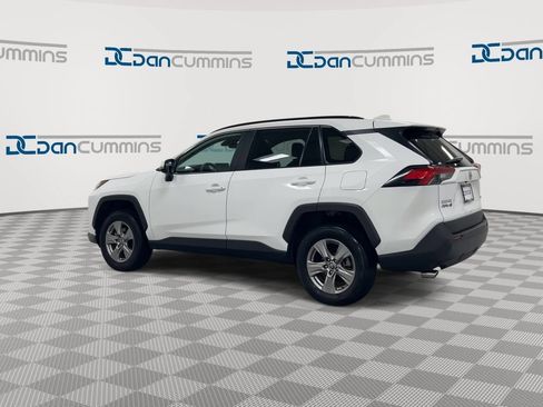 Used 2025 Toyota RAV4 XLE FWD image 6