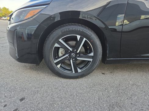 Certified 2024 Nissan Sentra SV image 39