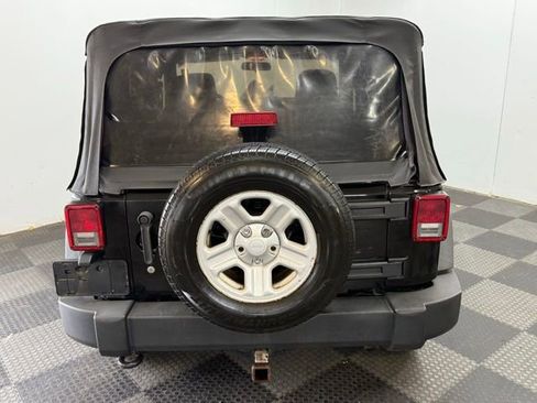 Used 2012 Jeep Wrangler Sport image 10