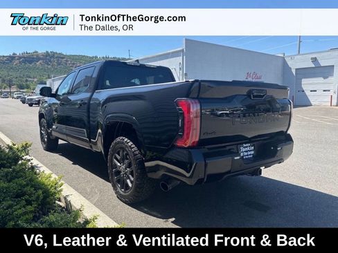 Used 2023 Toyota Tundra Platinum AWD/4WD image 9