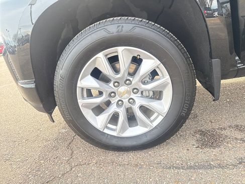 Used 2021 Chevrolet Silverado 1500 Custom image 27