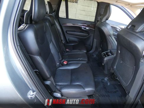 Used 2019 Volvo XC90 T6 Momentum w/ Advanced Package AWD/4WD image 37