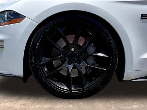 Used 2021 Ford Mustang GT Premium w/ Equipment Group 401A RWD image 33