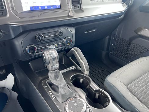 Used 2022 Ford Bronco Outer Banks AWD/4WD image 20