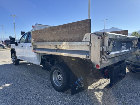 Used 2020 GMC Sierra 3500 4x4 Crew Cab w/ Convenience Package image 5