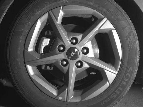 Used 2025 Kia K4 LXS image 12