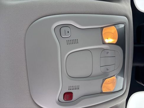 Used 2021 Jeep Renegade Sport image 23