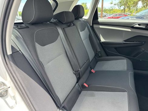 Certified 2023 Volkswagen Taos S FWD image 26