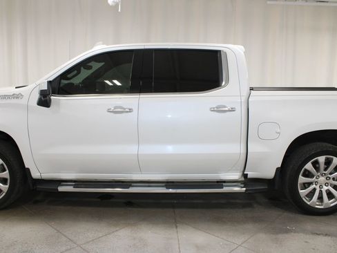 Used 2019 Chevrolet Silverado 1500 High Country w/ Technology Package image 6