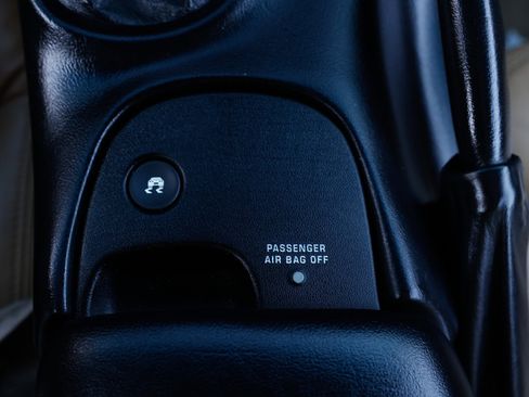 Used 2000 Chevrolet Corvette Coupe image 39