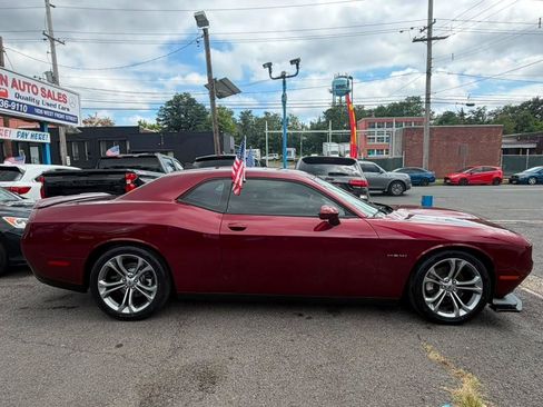Used 2021 Dodge Challenger R/T RWD image 3