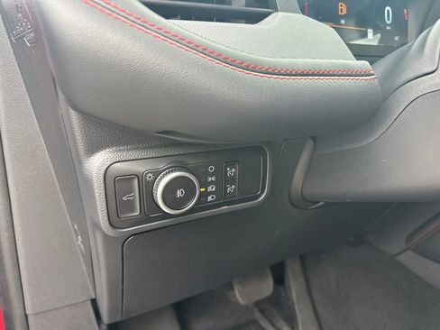 Used 2025 Ford Explorer ST-Line w/ Premium Package RWD image 10