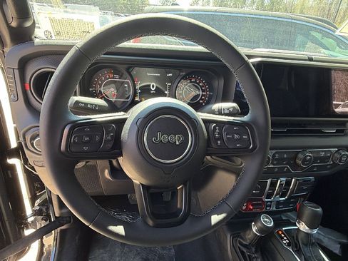 New 2026 Jeep Gladiator Rubicon AWD/4WD image 21