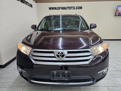 Used 2012 Toyota Highlander Limited FWD image 3