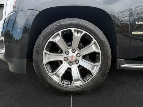 Used 2017 GMC Yukon XL Denali w/ Open Road Package image 9