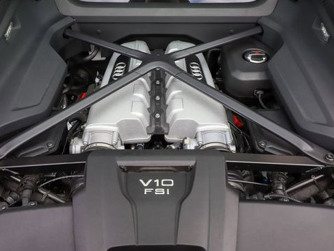 Used 2023 Audi R8 V10 performance RWD image 11