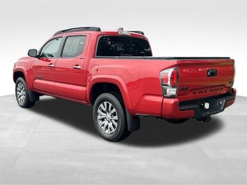 Used 2023 Toyota Tacoma Limited AWD/4WD image 3