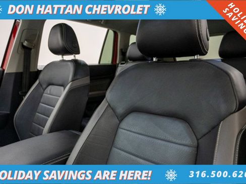 Used 2022 Volkswagen Atlas SEL Premium image 23