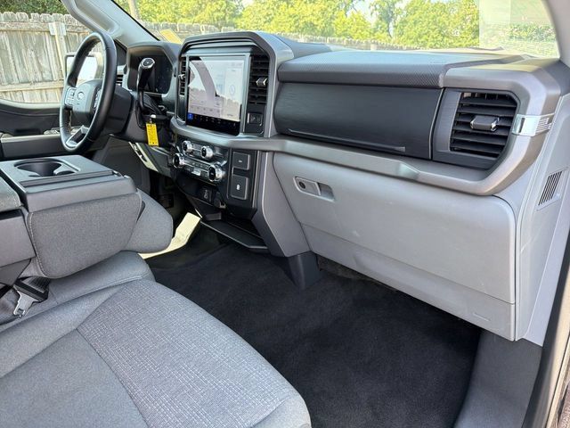 Used 2025 Ford F150 XLT w/ Equipment Group 301A Standard AWD/4WD image 28