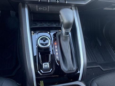 New 2026 Chevrolet Colorado LT image 16