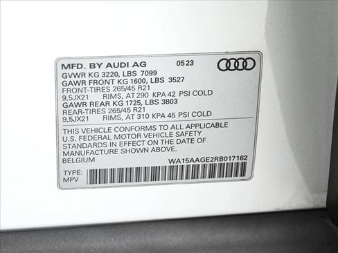 Certified 2024 Audi Q8 e-tron Premium Plus image 26