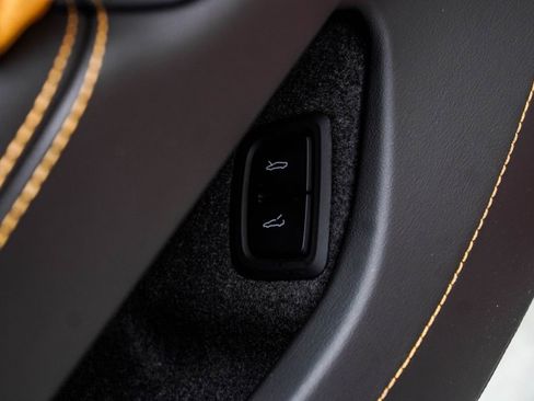 Used 2022 Chevrolet Corvette Stingray Preferred Conv w/ 2LT image 44