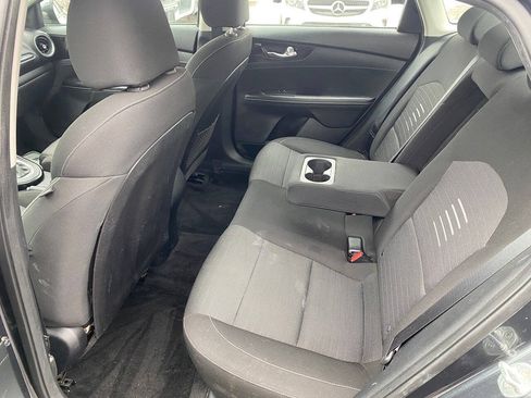 Used 2019 Kia Forte S FWD image 12