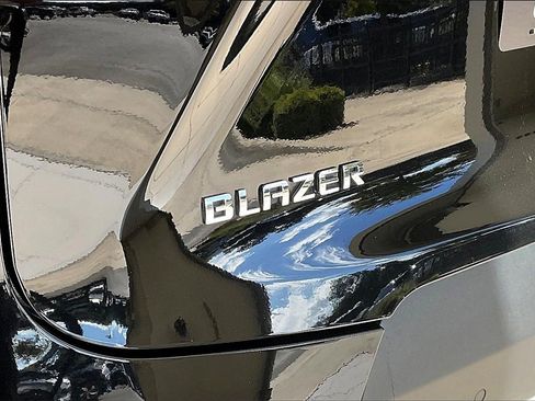 Used 2020 Chevrolet Blazer LT image 8