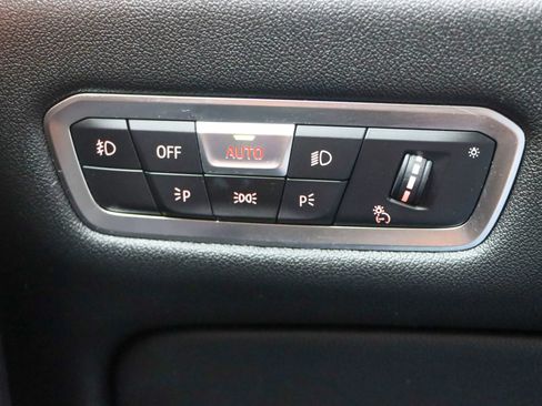 Used 2019 BMW X5 xDrive40i w/ Convenience Package AWD/4WD image 31