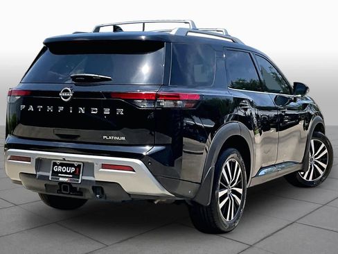 Certified 2023 Nissan Pathfinder Platinum FWD image 13