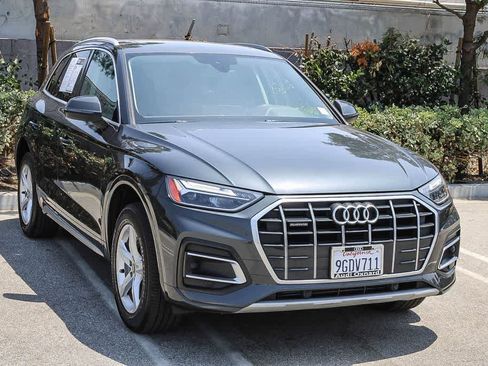 Used 2023 Audi Q5 2.0T Premium w/ Convenience Package AWD/4WD image 3