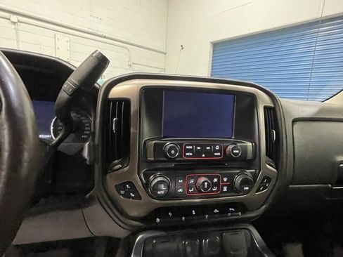 Used 2015 GMC Sierra 2500 Denali image 15