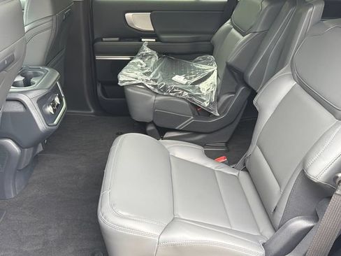 New 2026 Ford Expedition Active RWD image 16
