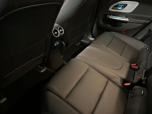 New 2027 Mercedes-Benz CLA 250+ image 11