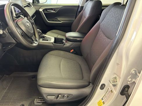 Certified 2024 Toyota RAV4 XLE FWD image 16