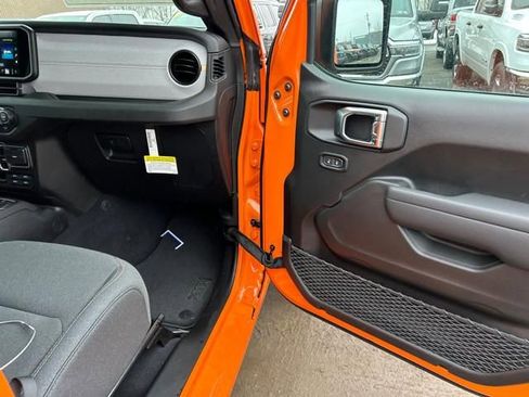 New 2025 Jeep Wrangler Unlimited Sport AWD/4WD image 30