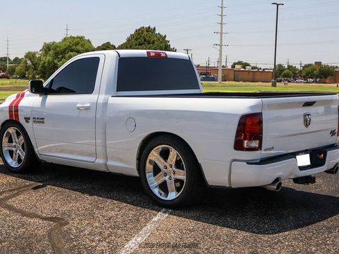 Used 2013 RAM 1500 R/T w/ Convenience Group RWD image 4