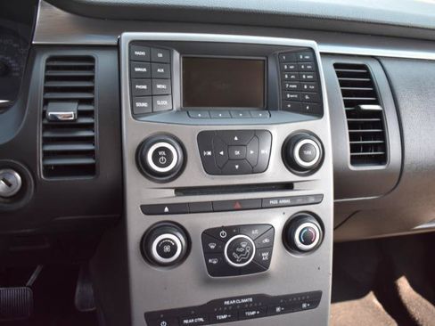 Used 2019 Ford Flex SE FWD image 22