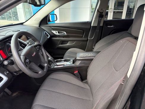Used 2017 GMC Terrain SLE FWD image 8
