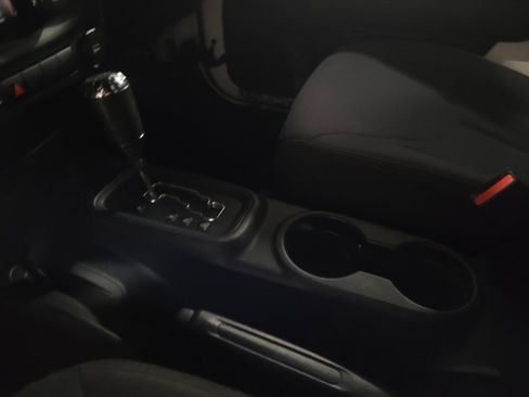 Used 2017 Jeep Wrangler Unlimited Sport w/ Quick Order Package 24S image 26