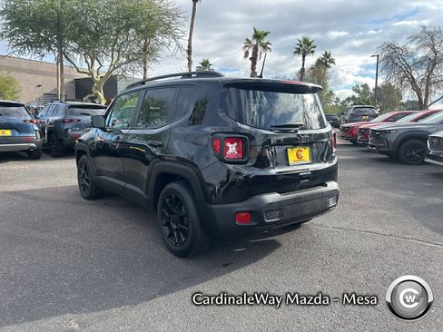 Used 2019 Jeep Renegade Altitude w/ Quick Order Package 2XM image 5
