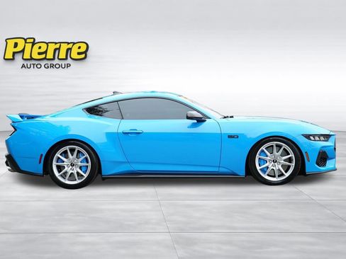 Used 2024 Ford Mustang GT Premium w/ GT Performance Package RWD image 3