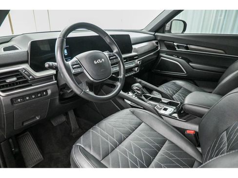 Used 2024 Kia Telluride EX X-Line AWD/4WD image 11