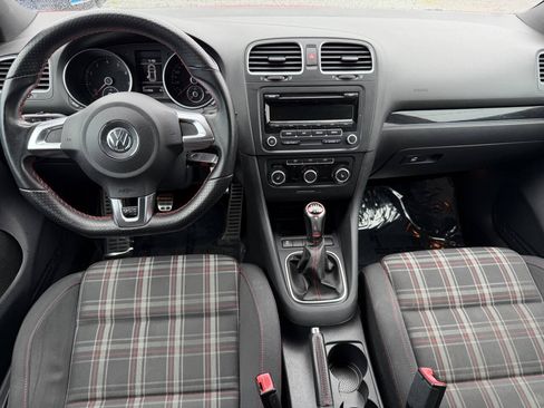 Used 2013 Volkswagen GTI Driver's Edition FWD image 18