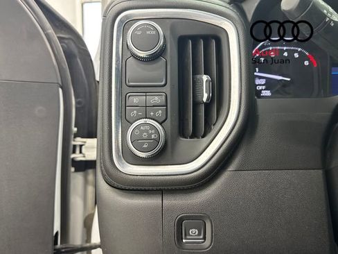 Used 2021 GMC Sierra 1500 SLT image 32