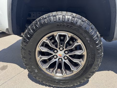 Used 2018 Chevrolet Colorado ZR2 AWD/4WD image 20